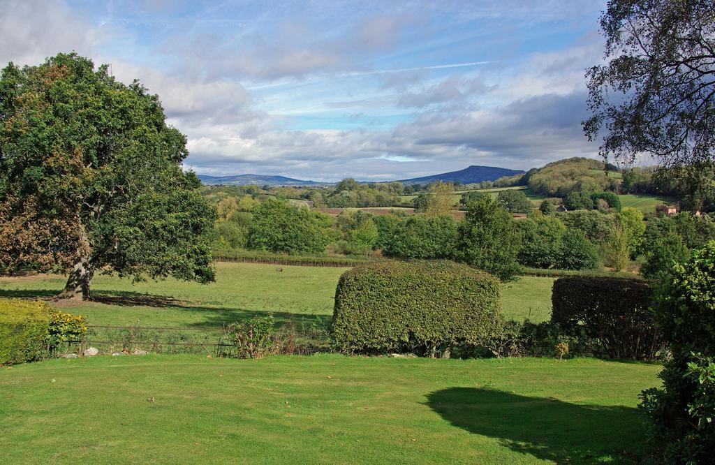 Overton Grange Country Hotel Ludlow Bagian luar foto